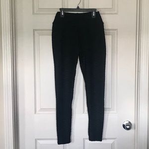 Tik Tok Scrunch Butt Leggings Size M